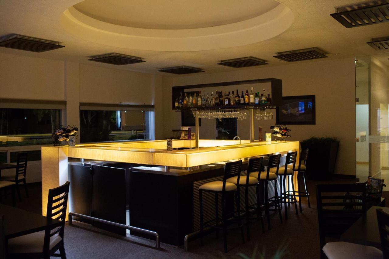 Hotel Aeropuerto Morelia Alvaro Obregon Extérieur photo